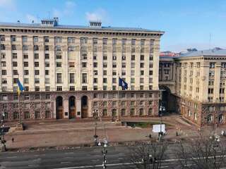 Апартаменты Amazing view of Khreshchatyk! Киев Апартаменты с 2 спальнями-52