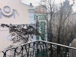 Апартаменты Amazing view of Khreshchatyk! Киев Апартаменты с 2 спальнями-72
